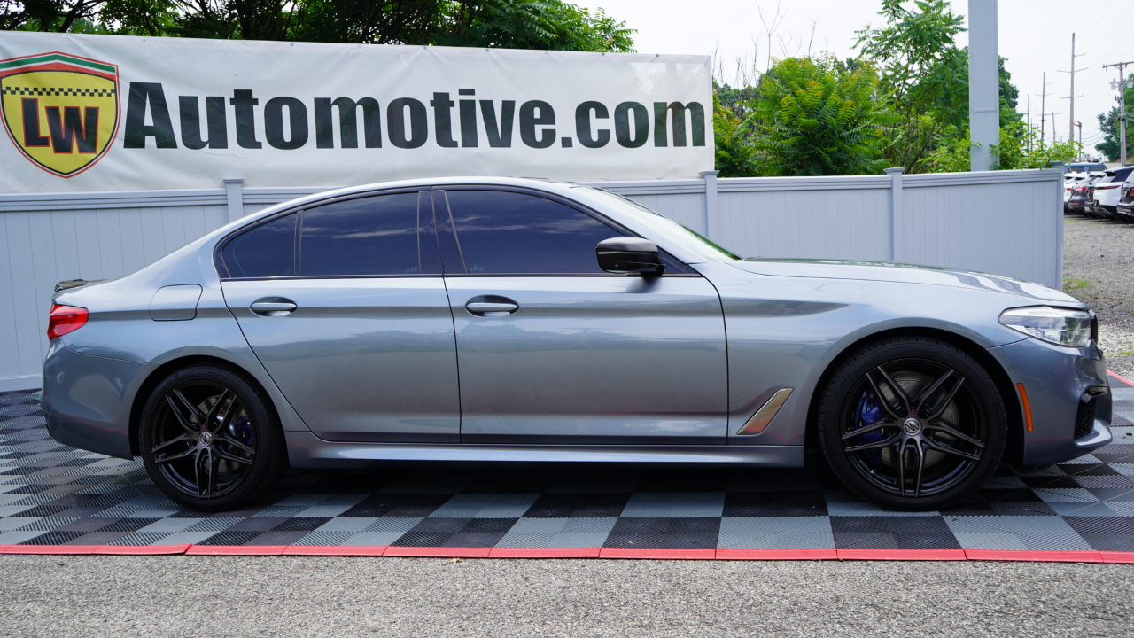 BMW 5 Series M550i xDrive Sedan 2019