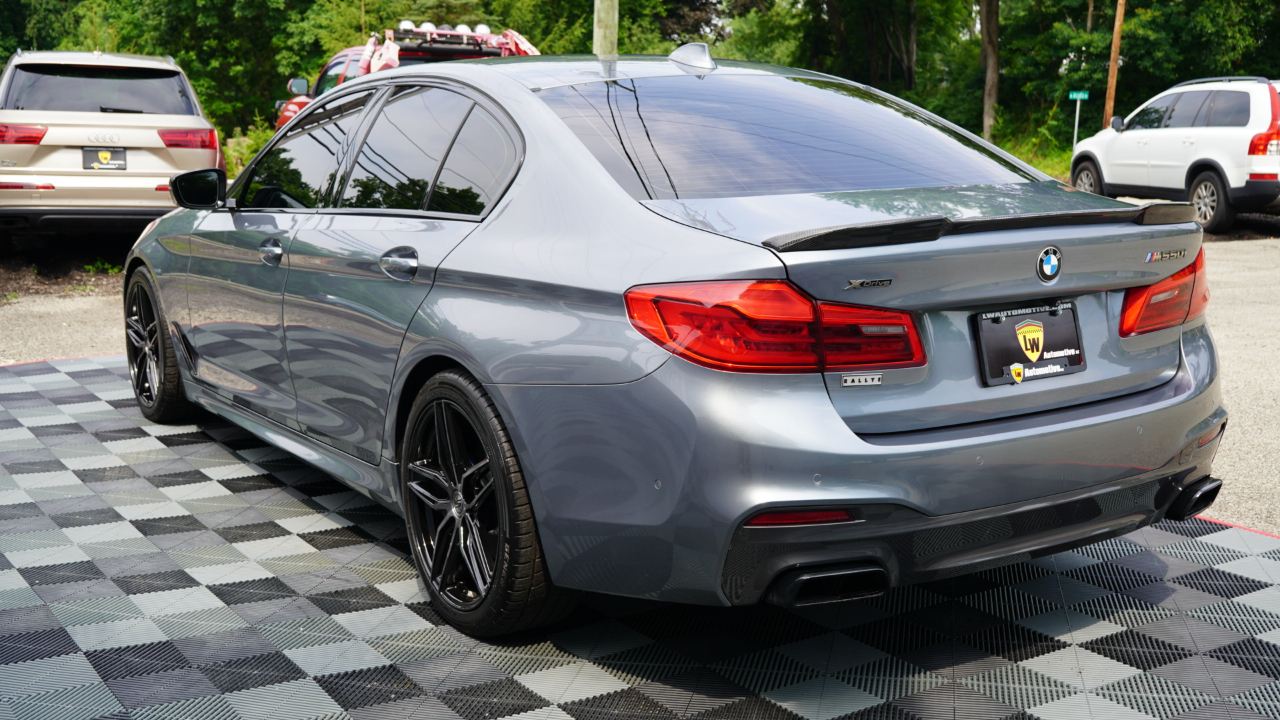BMW 5 Series M550i xDrive Sedan 2019