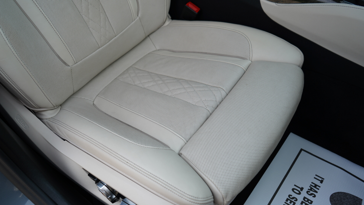 BMW 5 Series M550i xDrive Sedan 2019