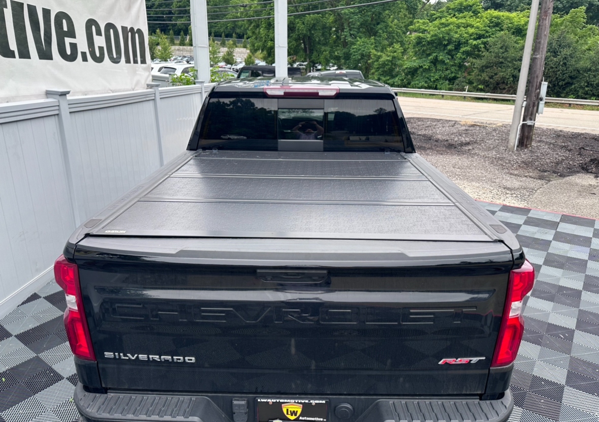 Chevrolet Silverado 1500 4WD Crew Cab 147" RST 2022