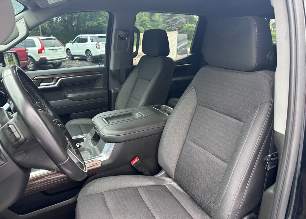 Chevrolet Silverado 1500 4WD Crew Cab 147" RST 2022