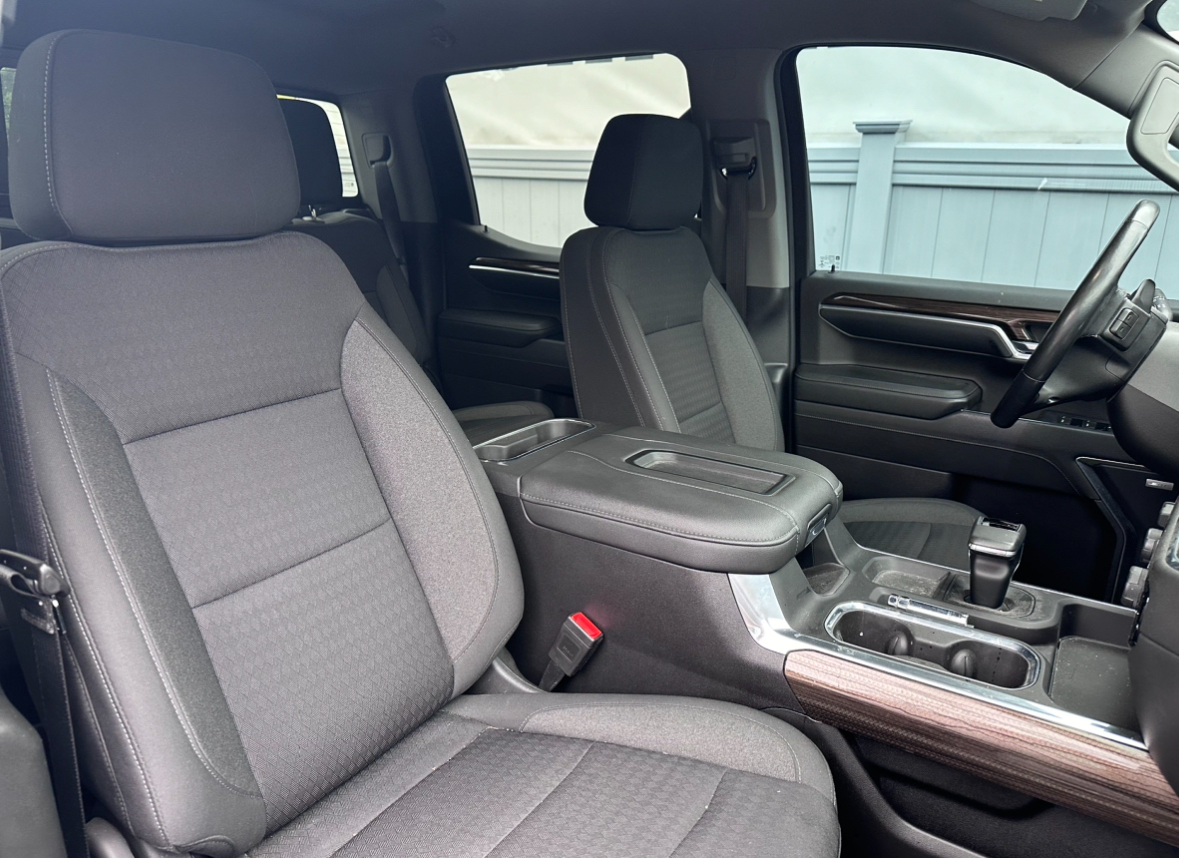 Chevrolet Silverado 1500 4WD Crew Cab 147" RST 2022