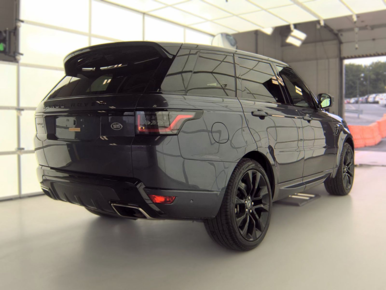 Land Rover Range Rover Sport Turbo i6 MHEV HST 2021