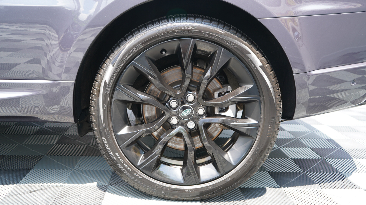 Land Rover Range Rover Sport Turbo i6 MHEV HST 2021