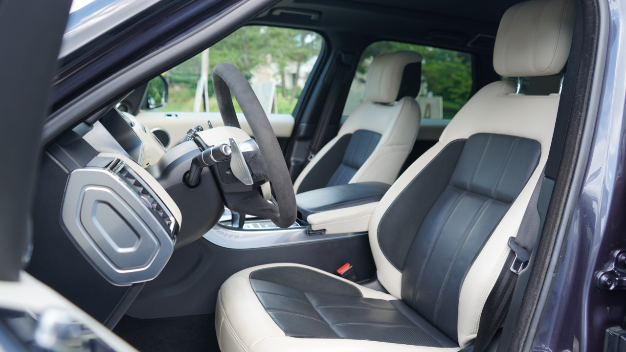 Land Rover Range Rover Sport Turbo i6 MHEV HST 2021