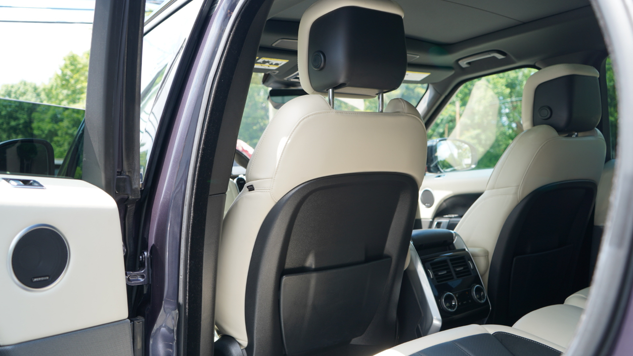 Land Rover Range Rover Sport Turbo i6 MHEV HST 2021