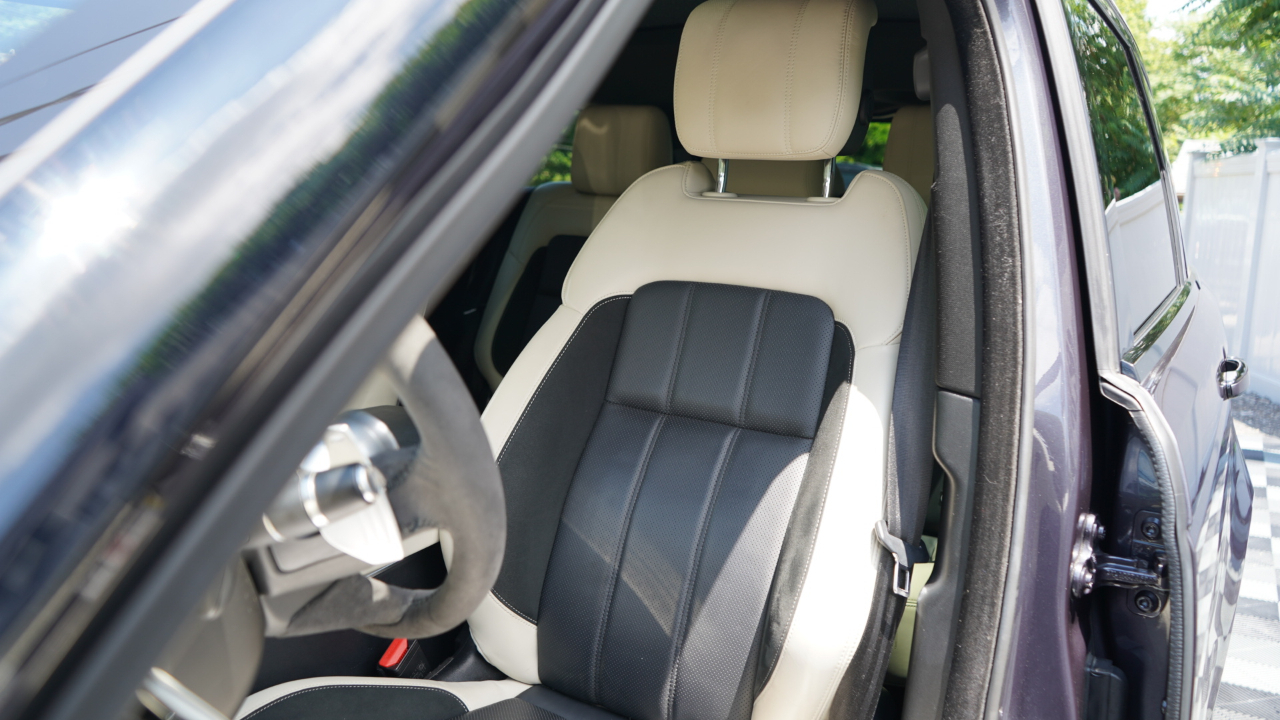 Land Rover Range Rover Sport Turbo i6 MHEV HST 2021