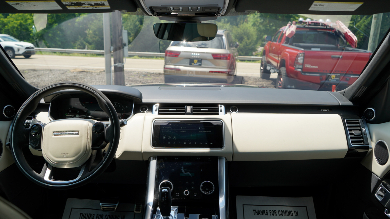 Land Rover Range Rover Sport Turbo i6 MHEV HST 2021