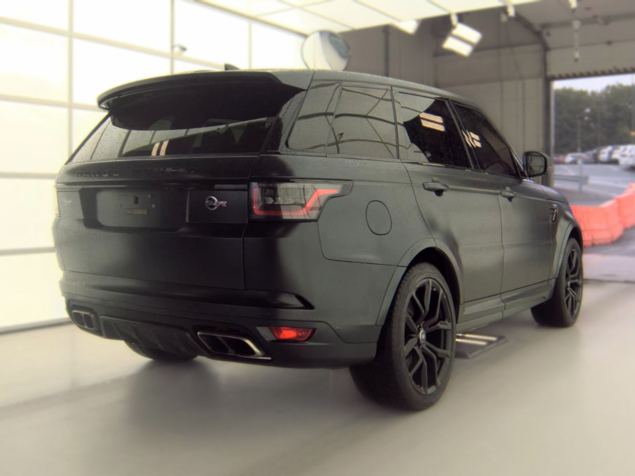 Land Rover Range Rover Sport V8 Supercharged SVR 2020
