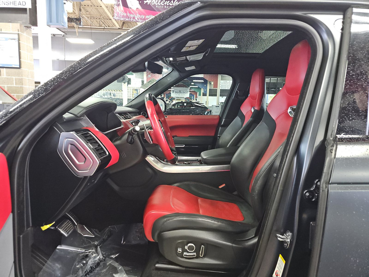 Land Rover Range Rover Sport V8 Supercharged SVR 2020