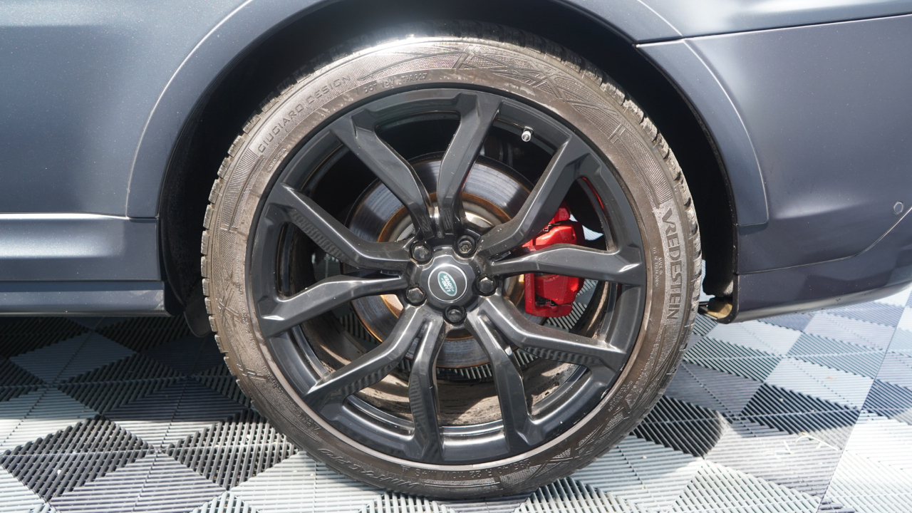 Land Rover Range Rover Sport V8 Supercharged SVR 2020