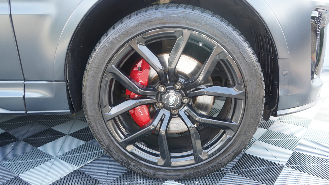 Land Rover Range Rover Sport V8 Supercharged SVR 2020