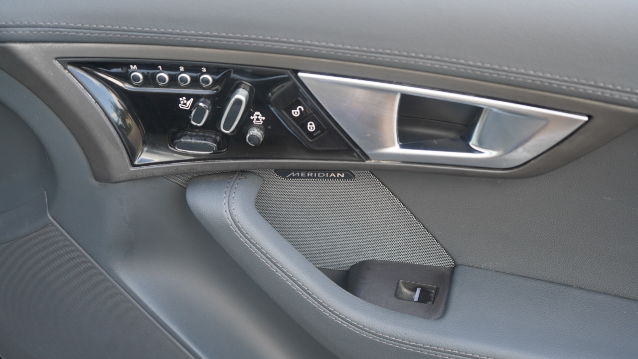 Jaguar F-Type 2dr Conv V6 2014