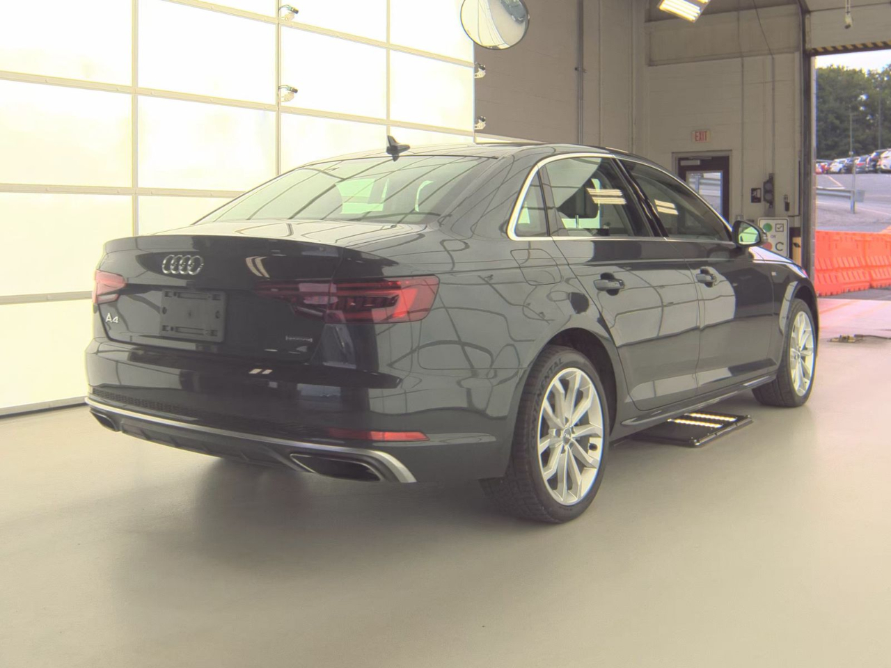 Audi A4 Premium 45 TFSI quattro 2019