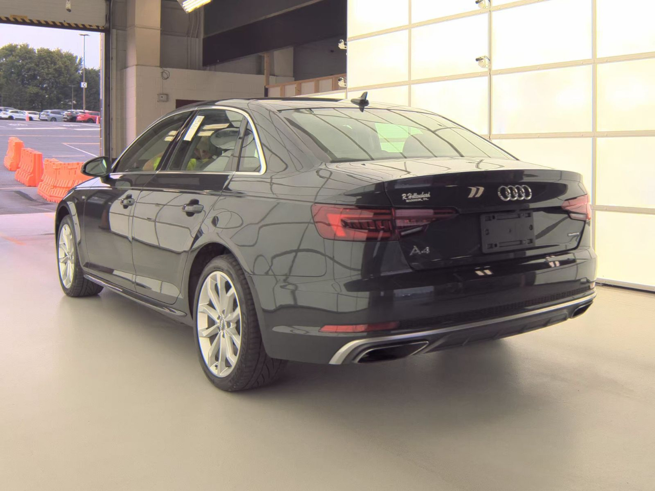 Audi A4 Premium 45 TFSI quattro 2019