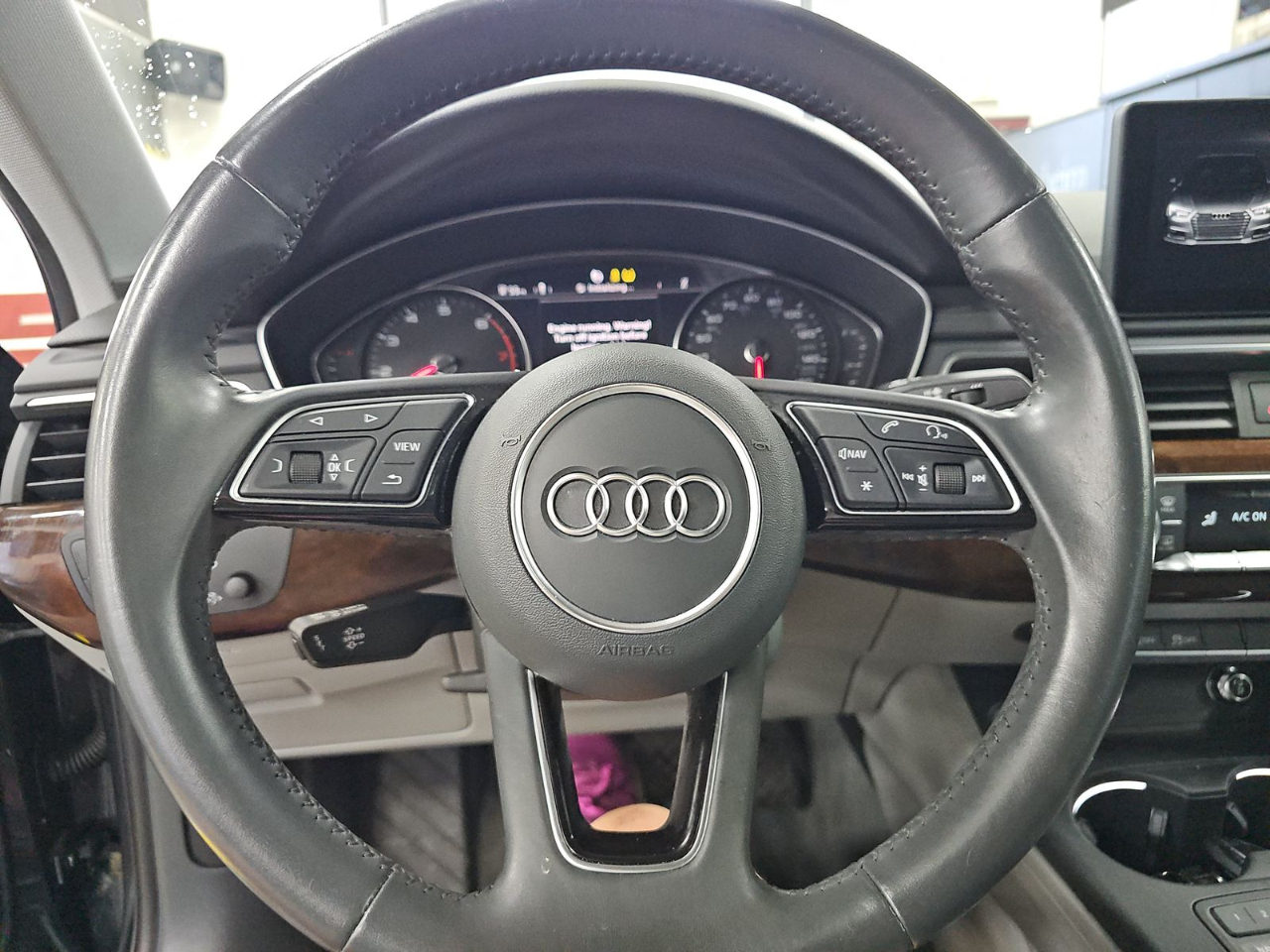 Audi A4 Premium 45 TFSI quattro 2019