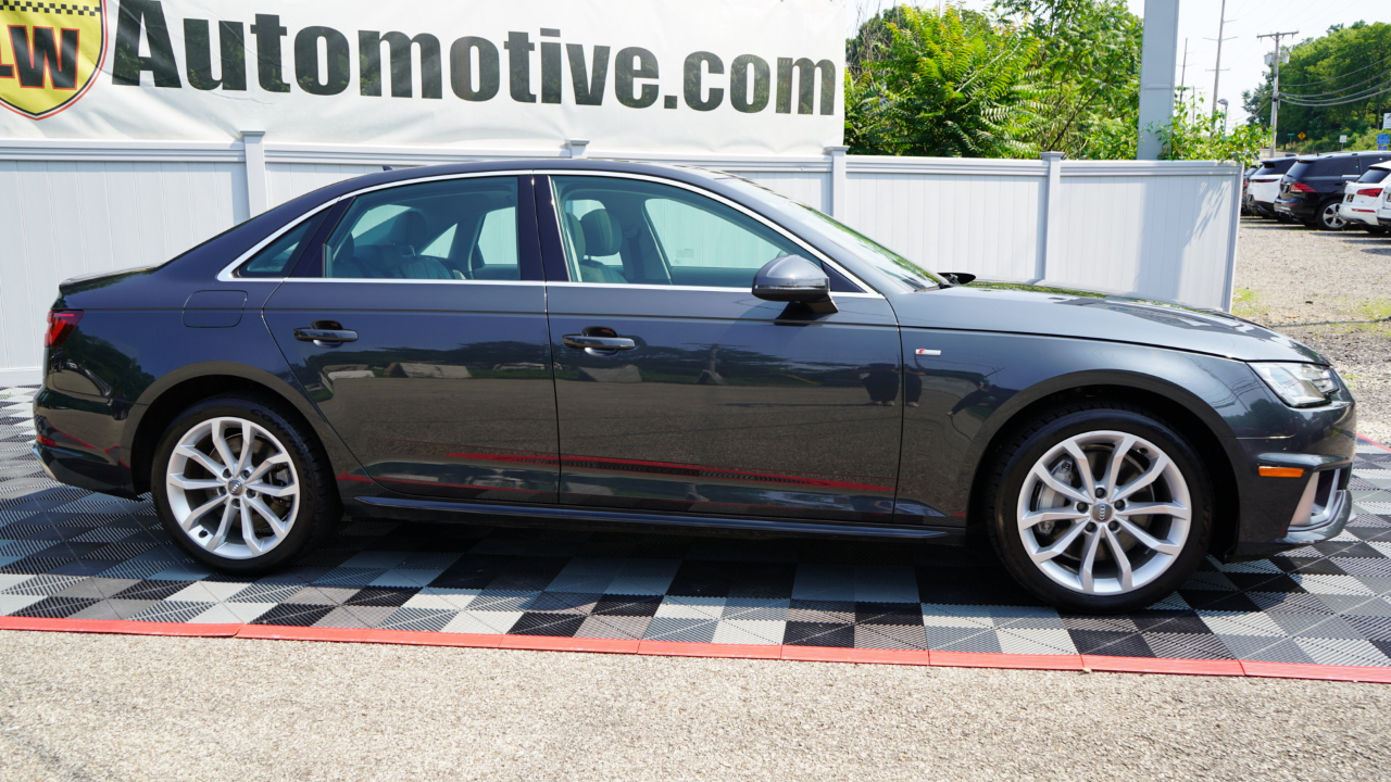 Audi A4 Premium 45 TFSI quattro 2019