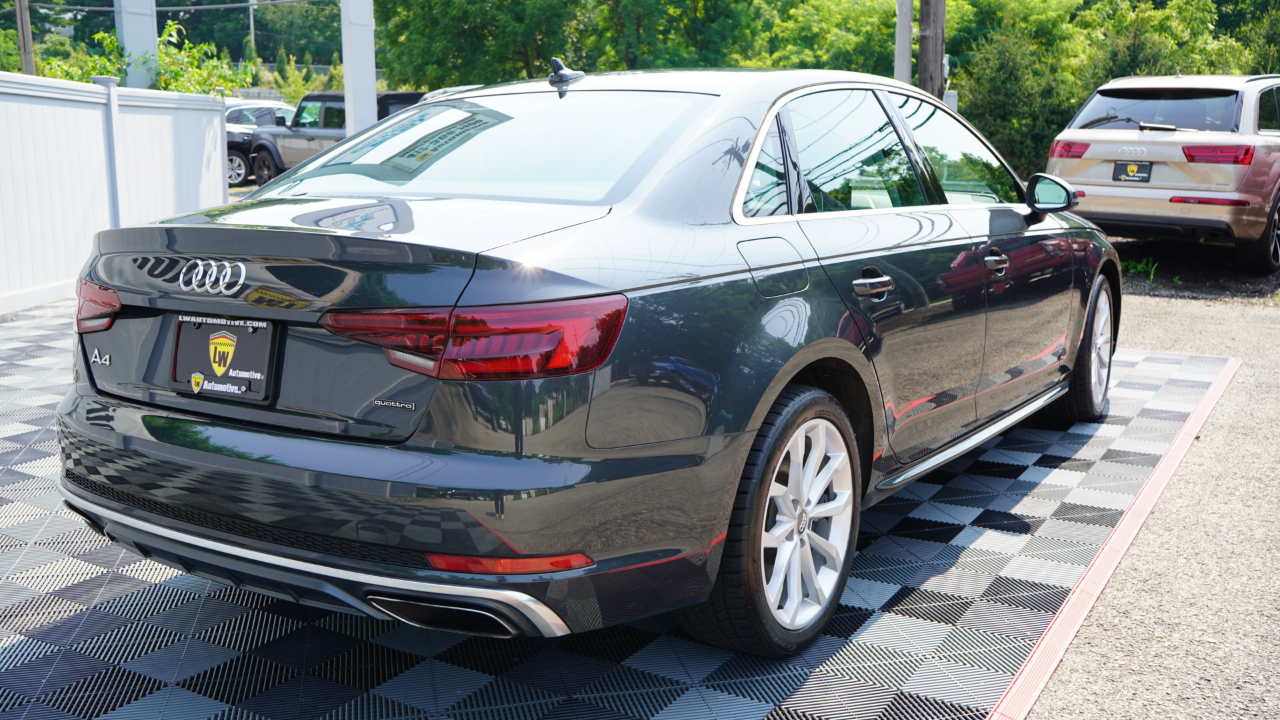 Audi A4 Premium 45 TFSI quattro 2019