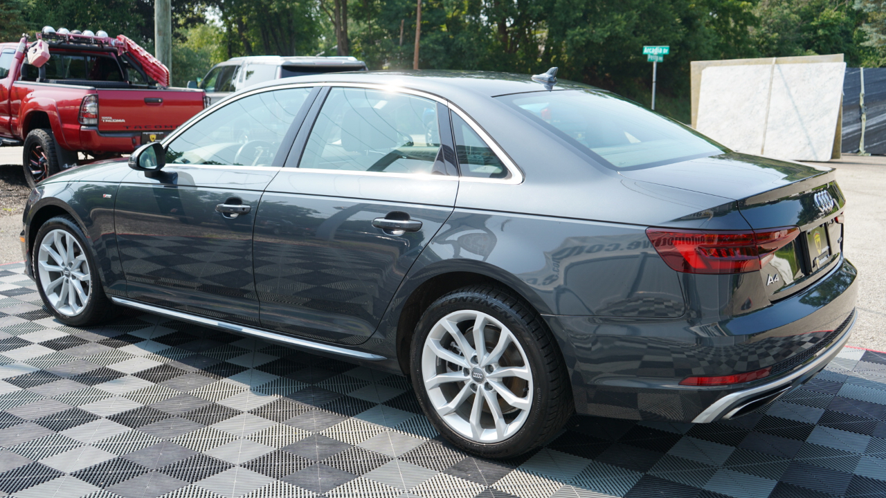 Audi A4 Premium 45 TFSI quattro 2019