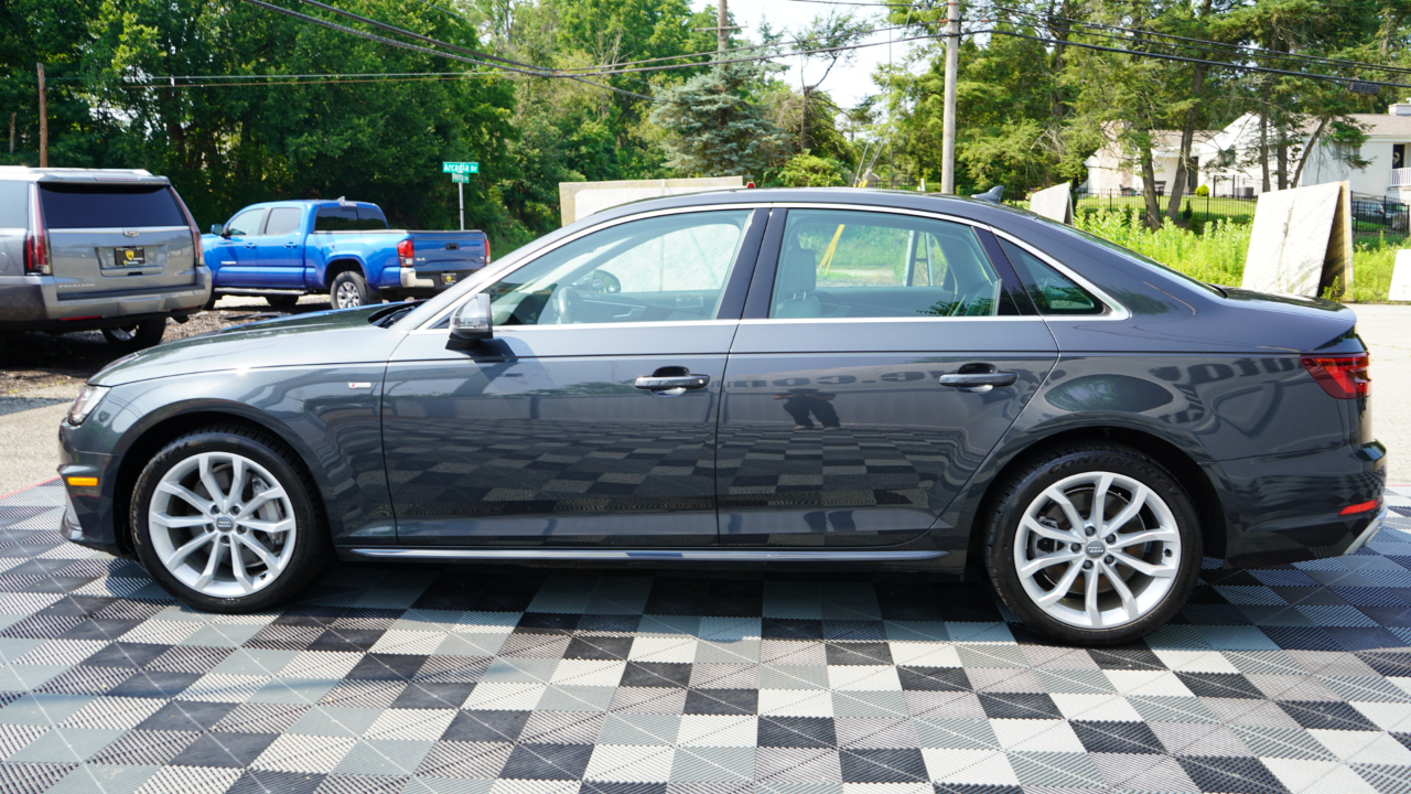 Audi A4 Premium 45 TFSI quattro 2019