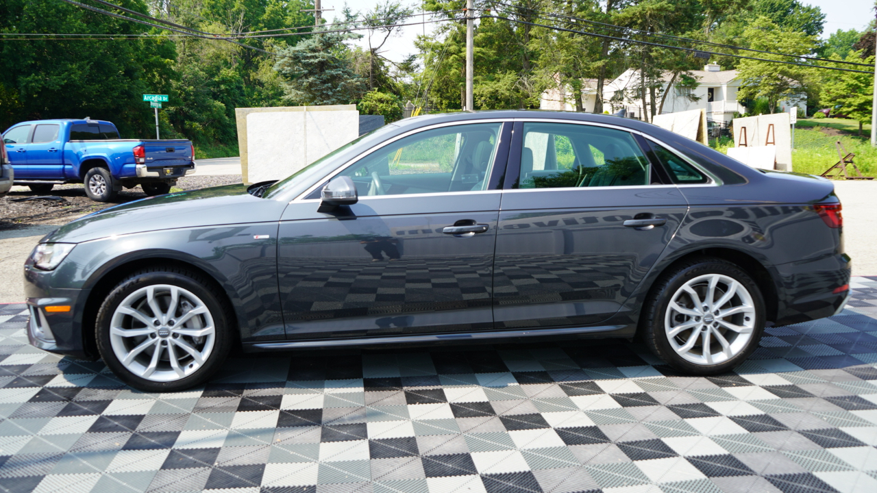 Audi A4 Premium 45 TFSI quattro 2019