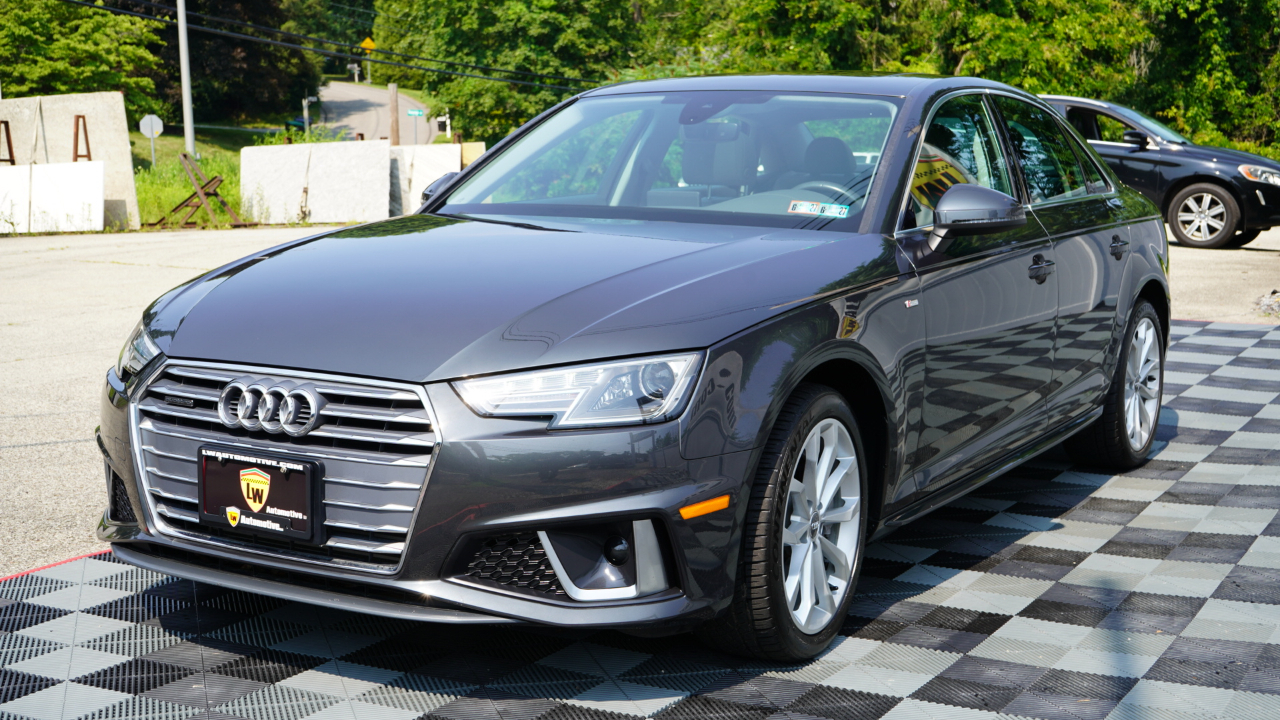 Audi A4 Premium 45 TFSI quattro 2019