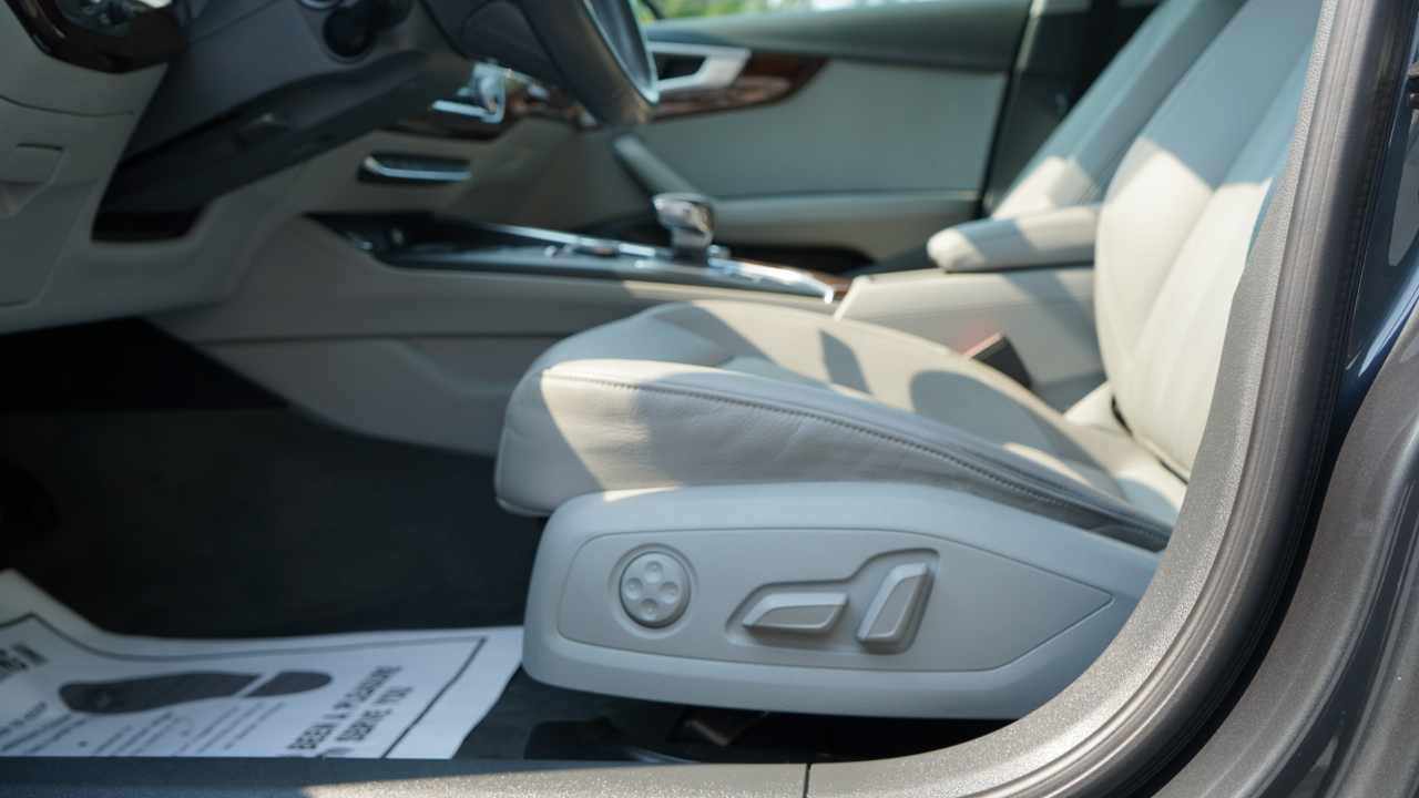 Audi A4 Premium 45 TFSI quattro 2019