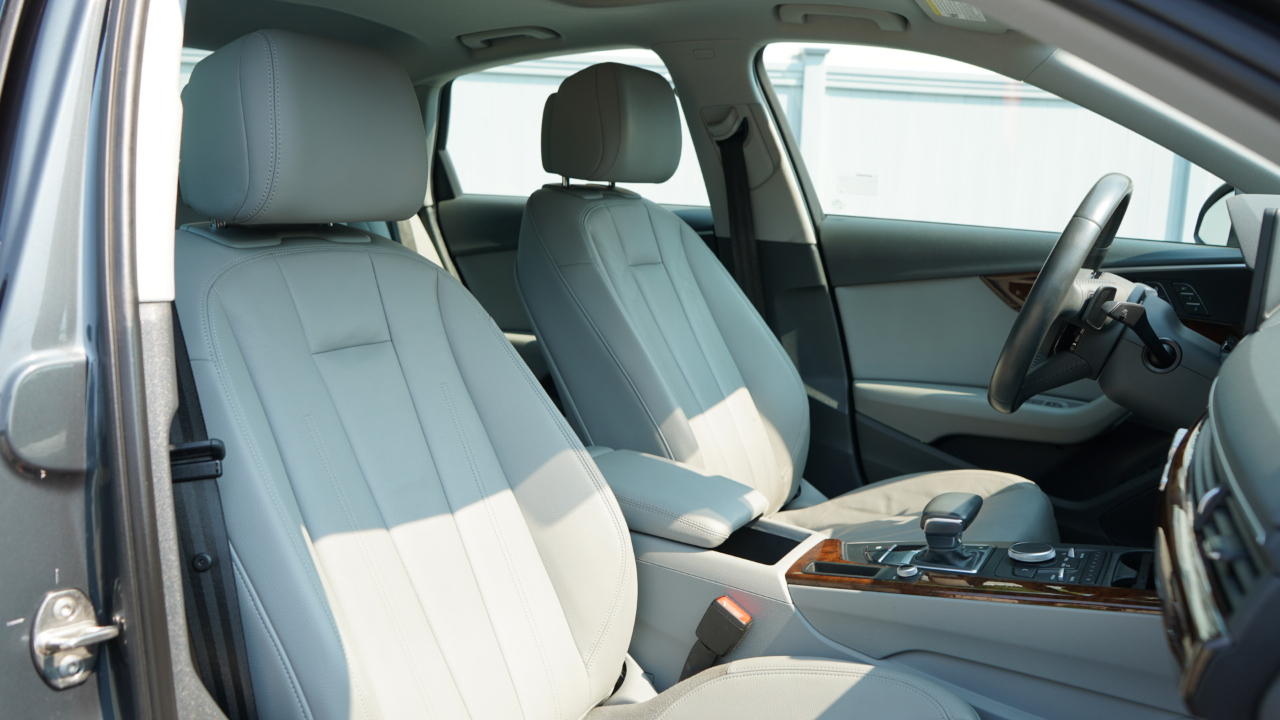 Audi A4 Premium 45 TFSI quattro 2019