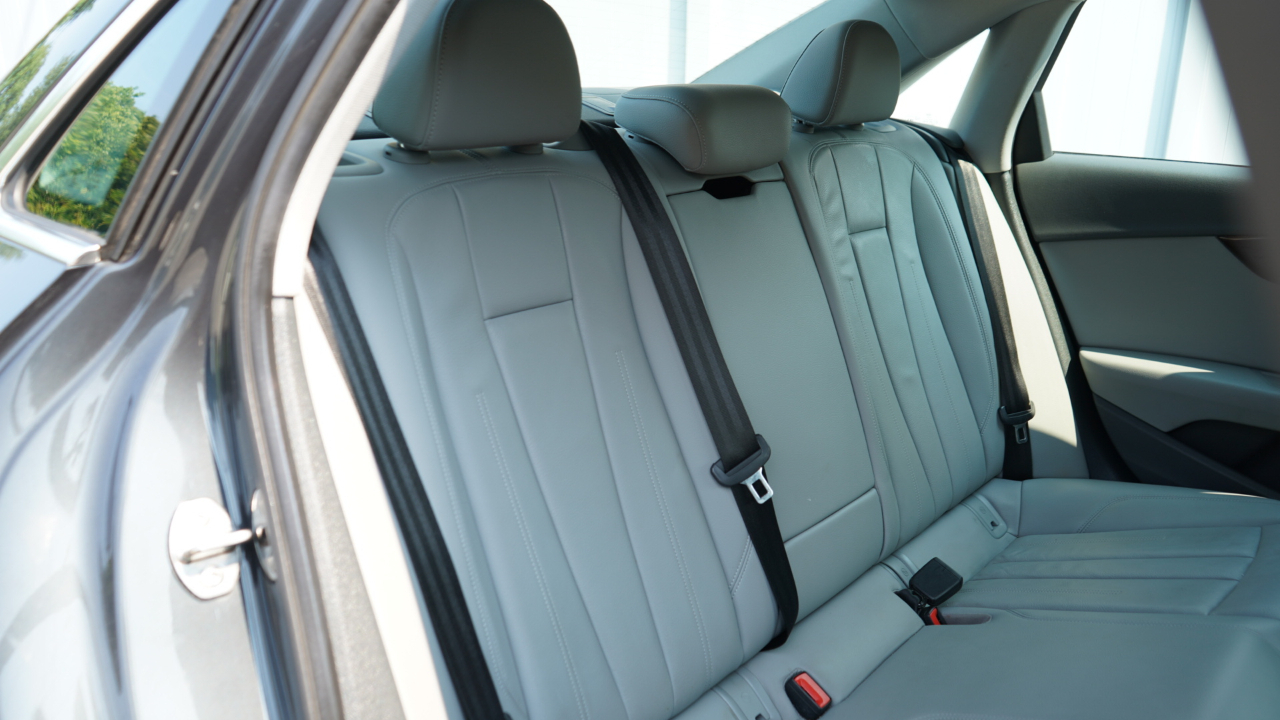 Audi A4 Premium 45 TFSI quattro 2019