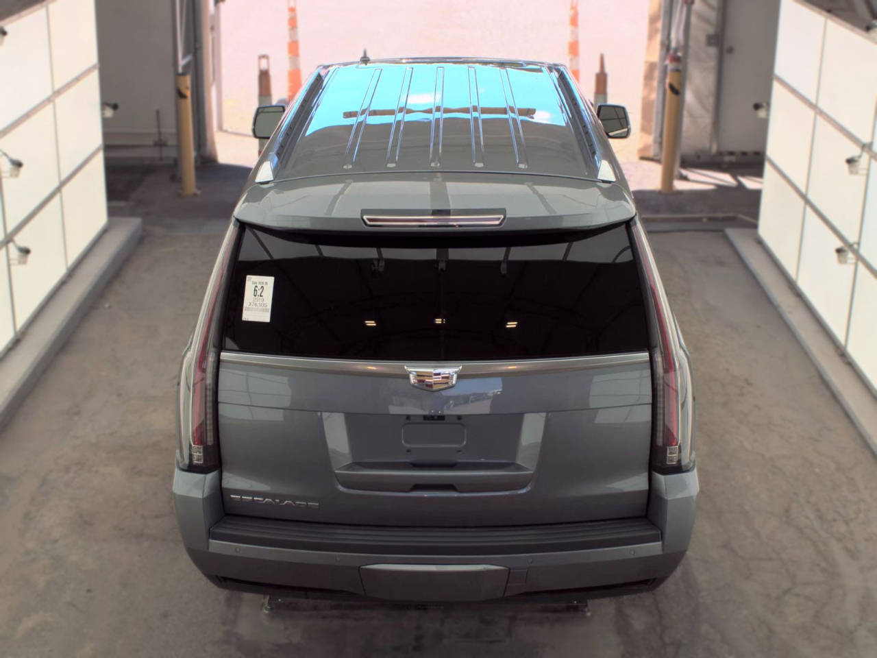 Cadillac Escalade ESV 4WD 4dr Luxury 2019