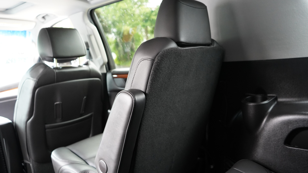 Cadillac Escalade ESV 4WD 4dr Luxury 2019