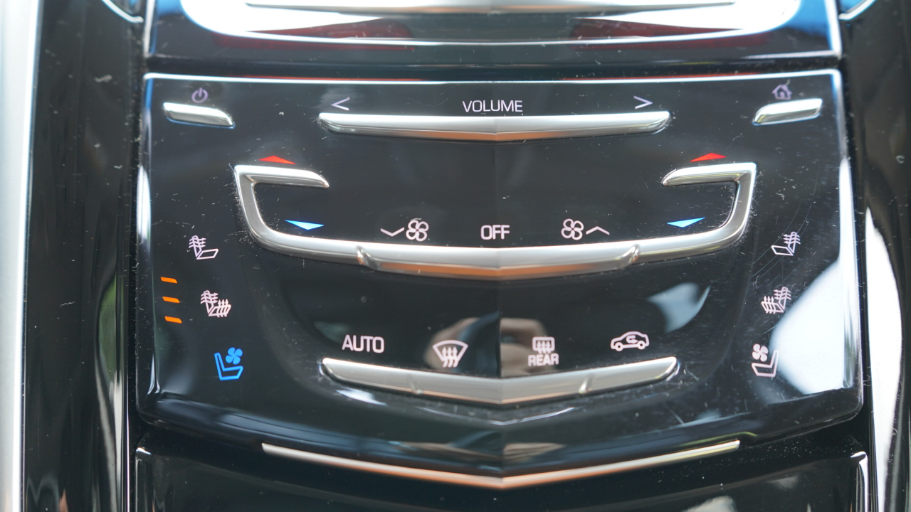 Cadillac Escalade ESV 4WD 4dr Luxury 2019
