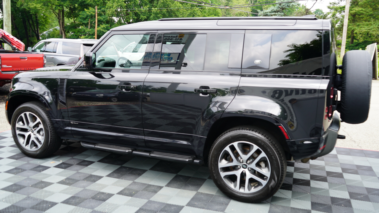 Land Rover Defender 110 X-Dynamic SE AWD 2021
