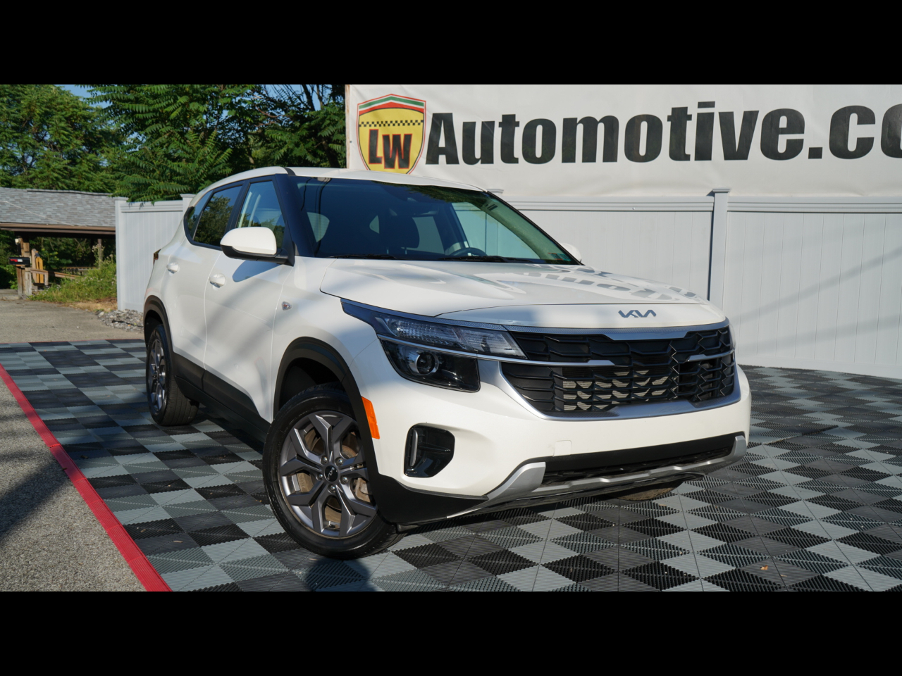 2024 Kia Seltos 2.0 LX AWD's photo