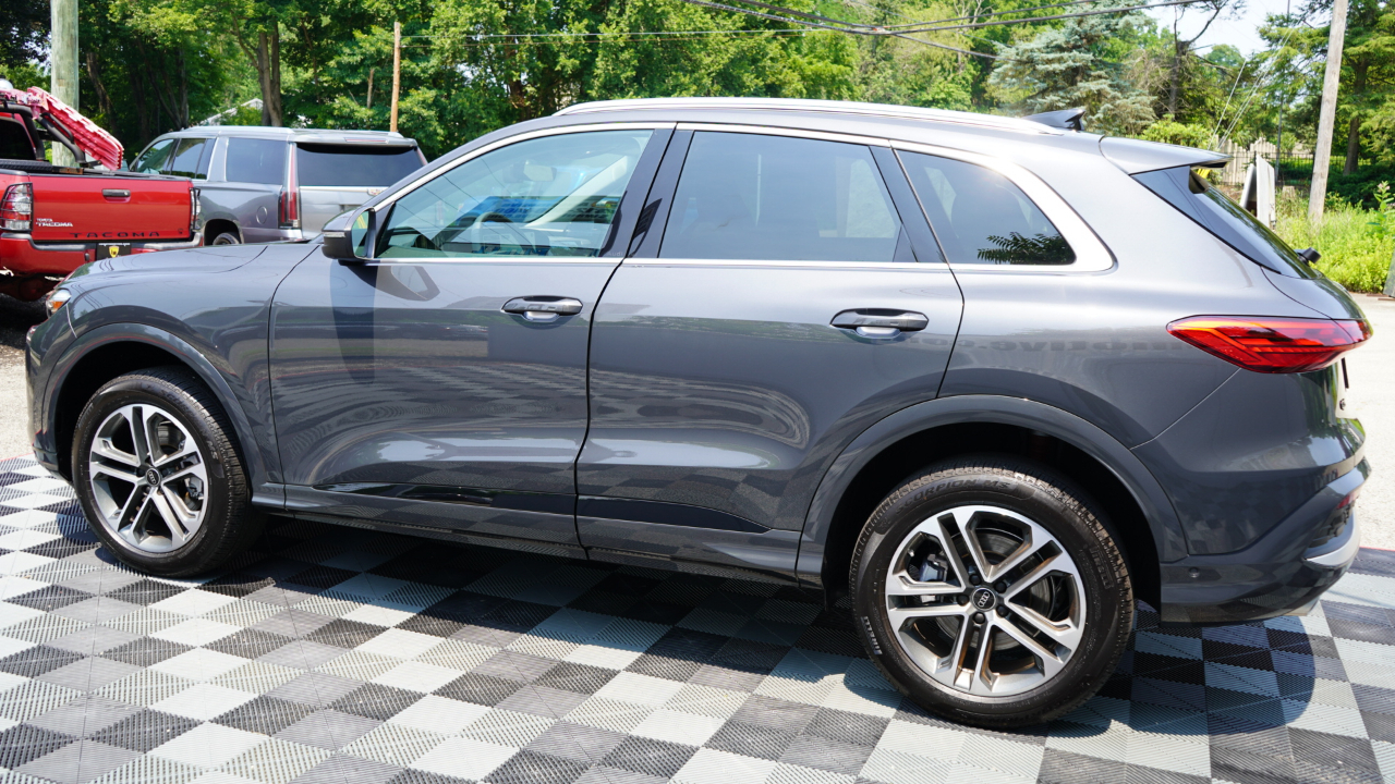 Audi Q5 Premium Plus 2.0 TFSI quattro 2026