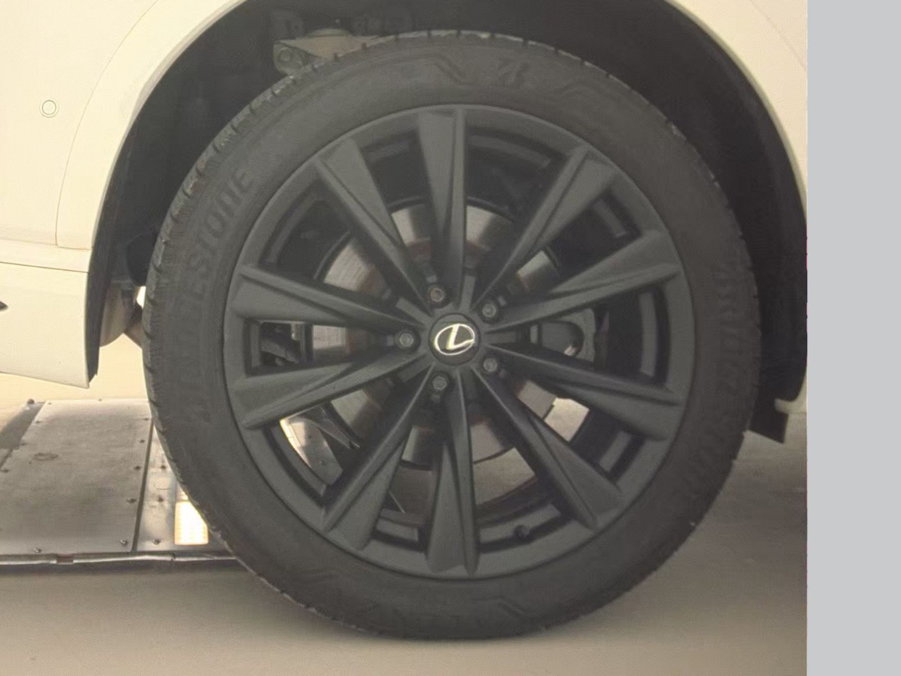 Lexus RX RX 500h F SPORT Performance AWD 2023