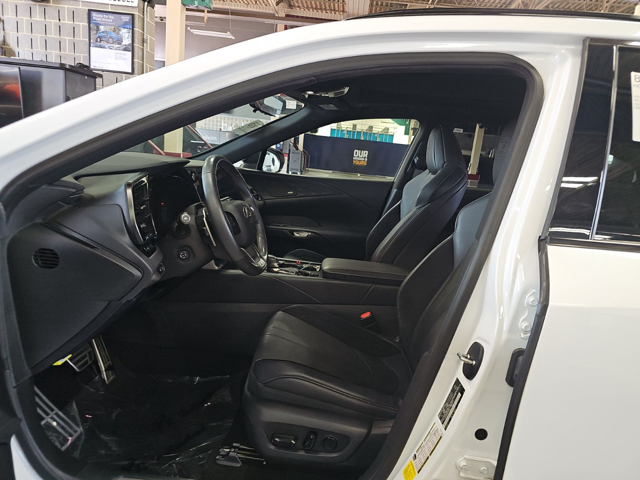 Lexus RX RX 500h F SPORT Performance AWD 2023