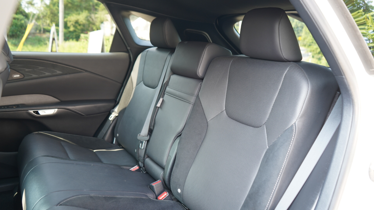 Lexus RX RX 500h F SPORT Performance AWD 2023