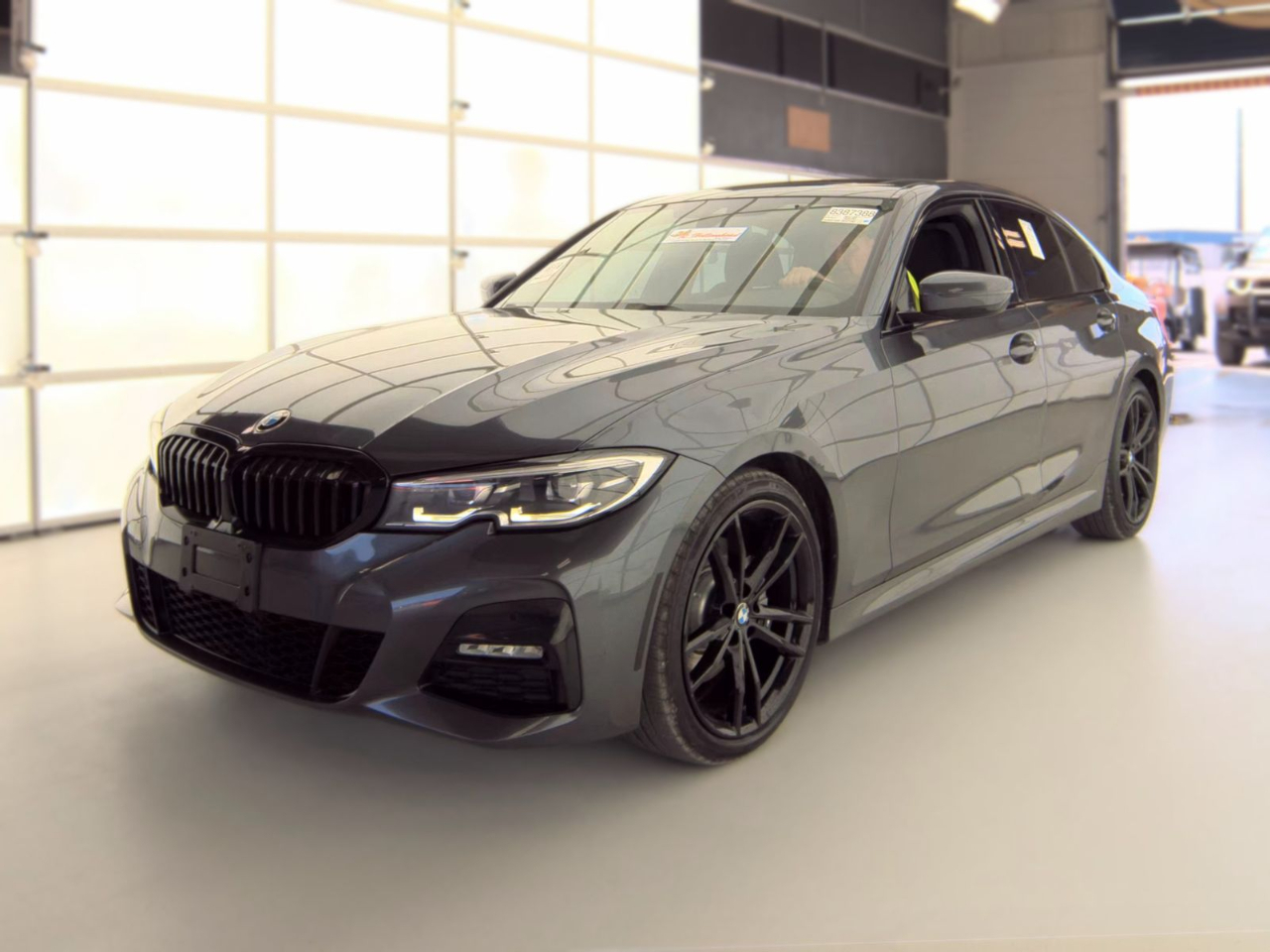 BMW 3 Series 330i xDrive Sedan 2020