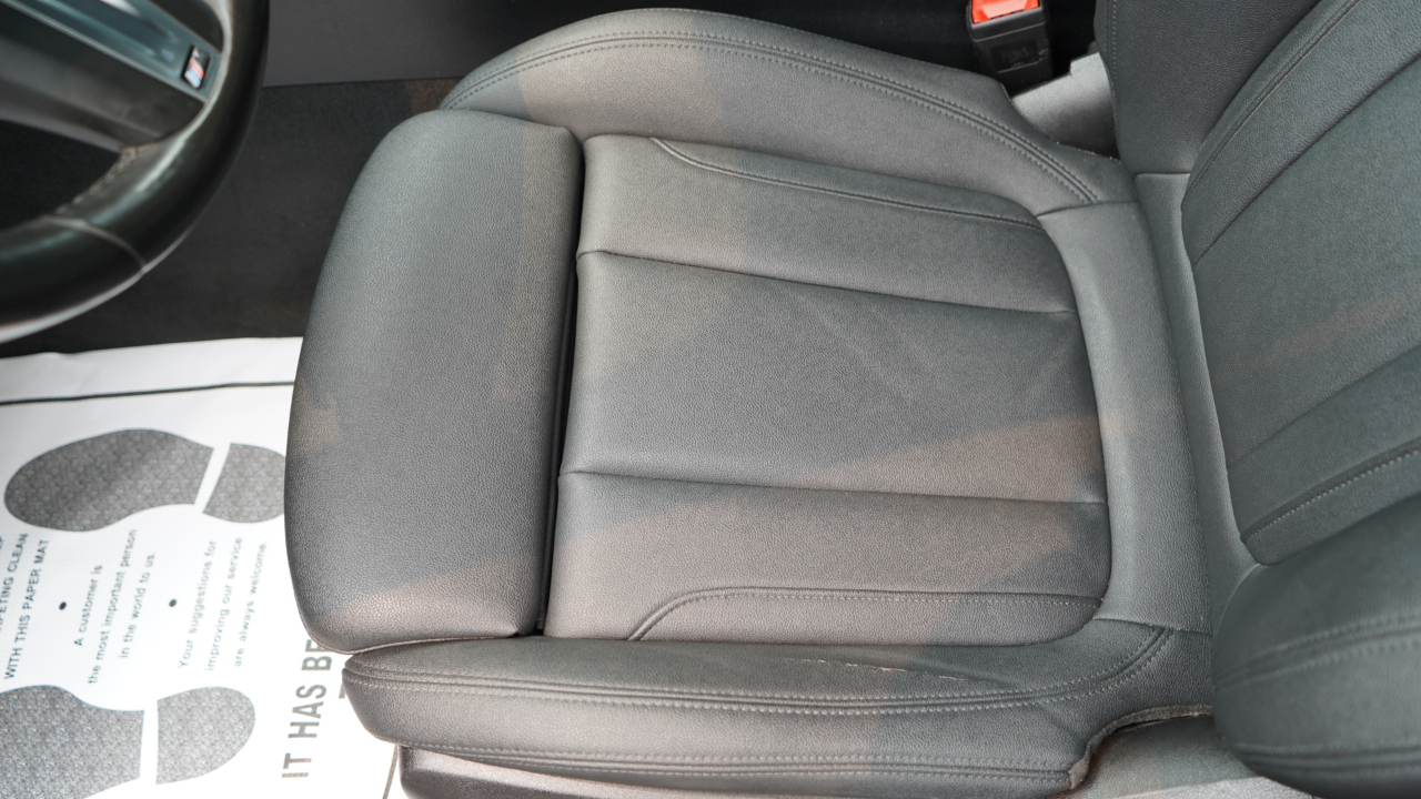 BMW 3 Series 330i xDrive Sedan 2020