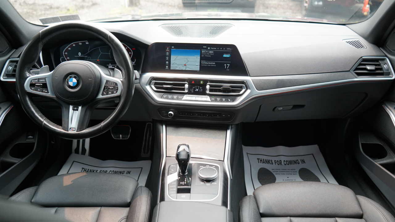 BMW 3 Series 330i xDrive Sedan 2020