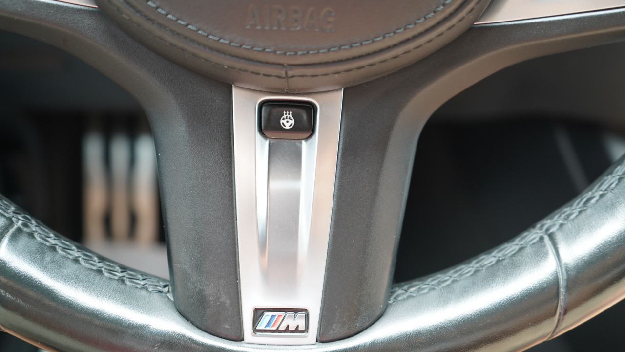 BMW 3 Series 330i xDrive Sedan 2020