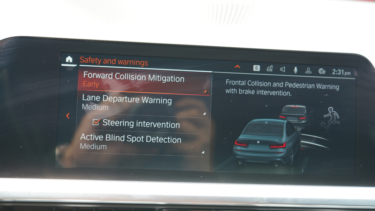BMW 3 Series 330i xDrive Sedan 2020