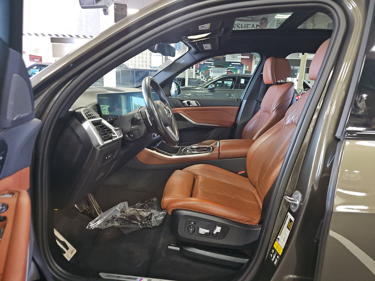 BMW X5 xDrive40i Sports Activity Vehicle 2024