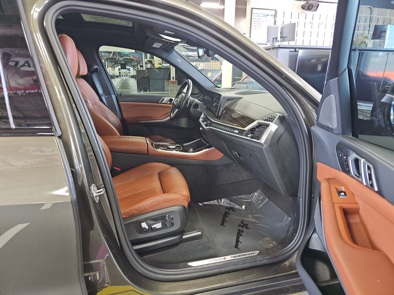 BMW X5 xDrive40i Sports Activity Vehicle 2024
