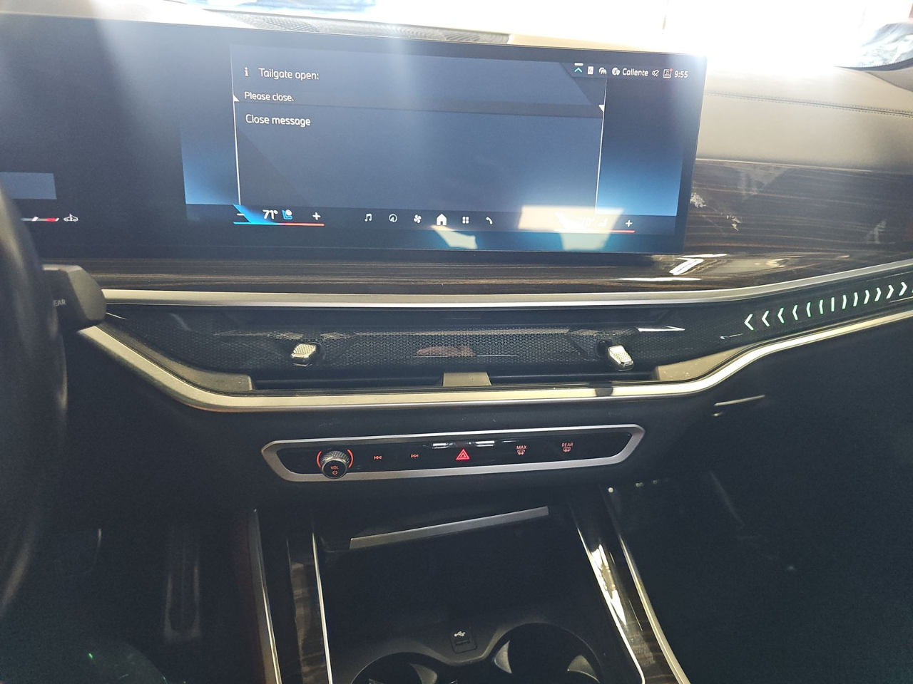 BMW X5 xDrive40i Sports Activity Vehicle 2024