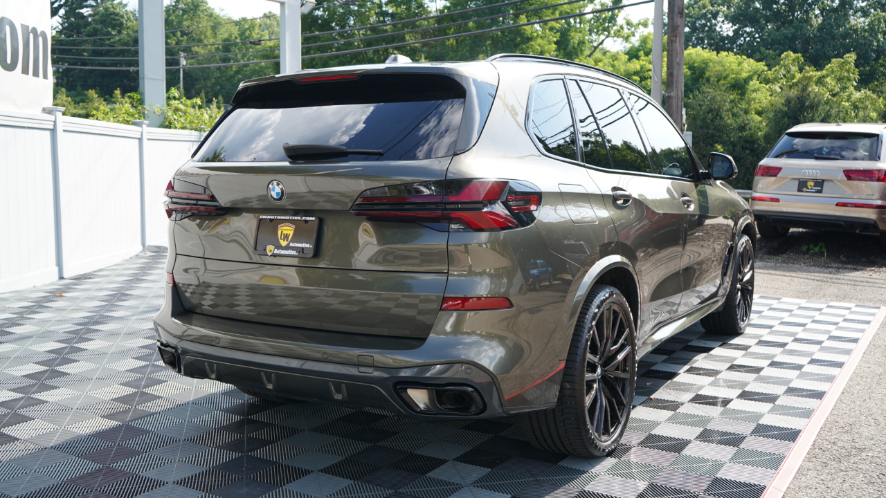 BMW X5 xDrive40i Sports Activity Vehicle 2024