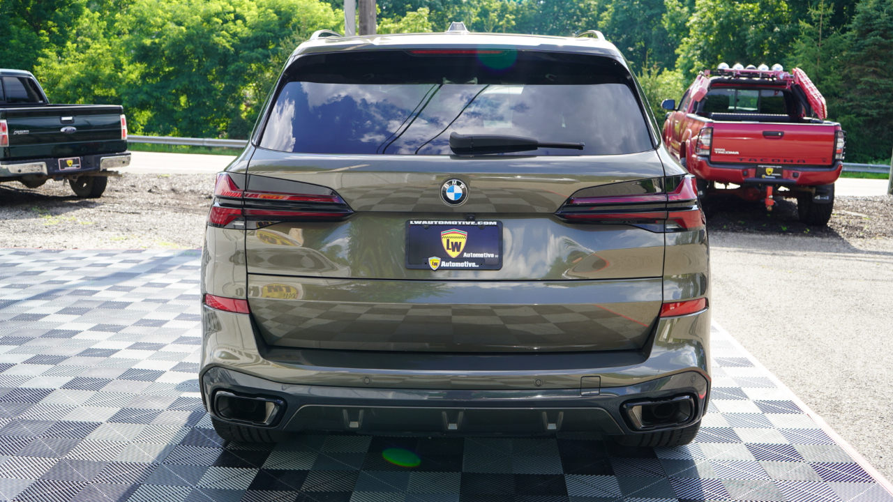 BMW X5 xDrive40i Sports Activity Vehicle 2024