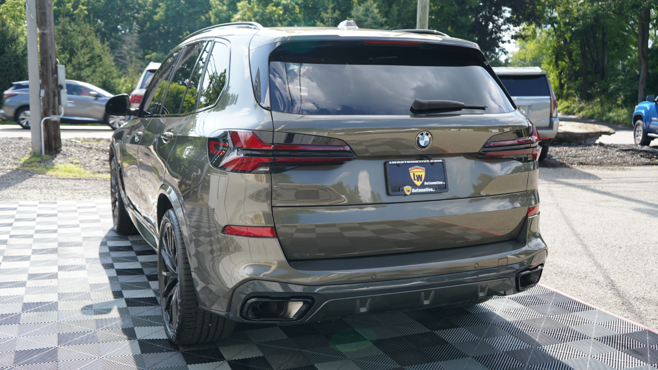 BMW X5 xDrive40i Sports Activity Vehicle 2024
