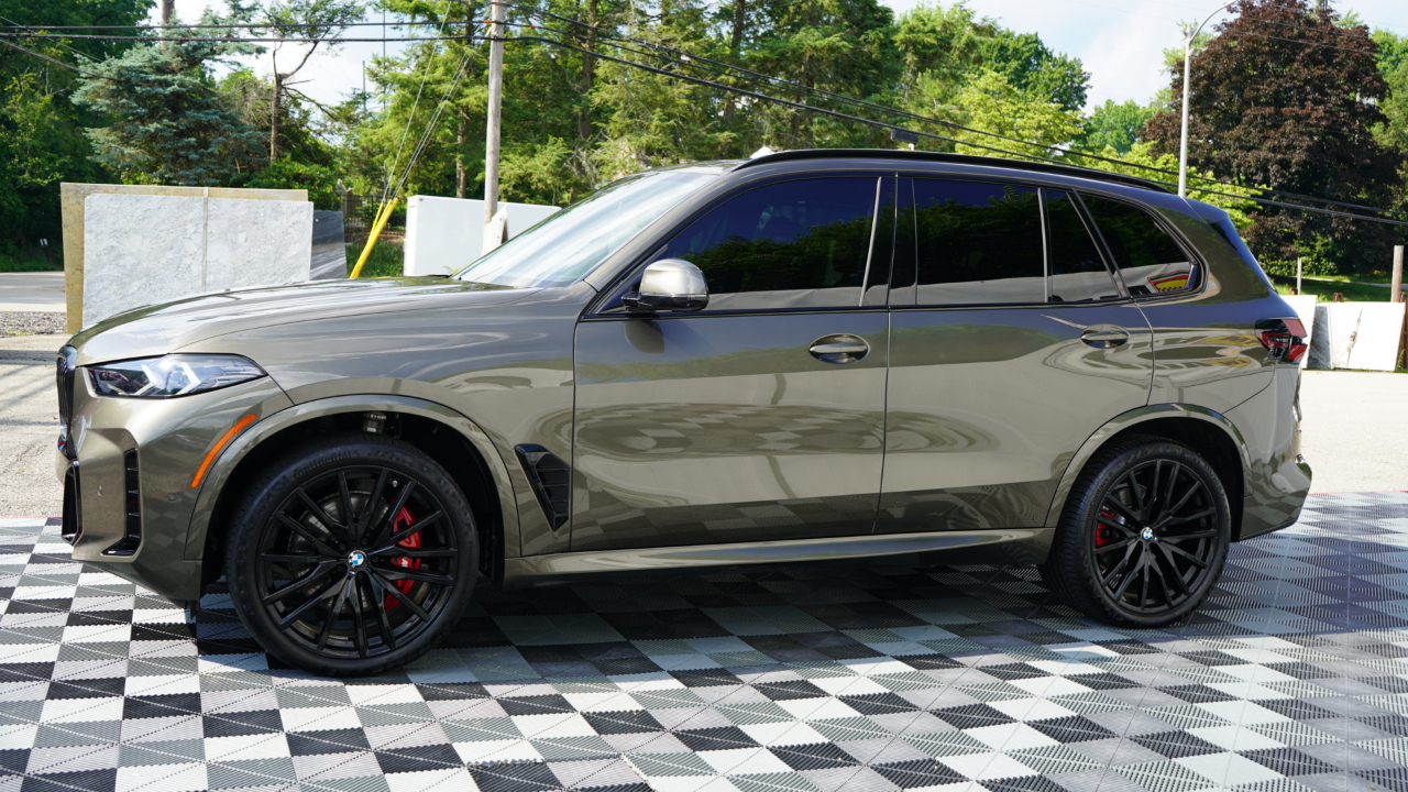 BMW X5 xDrive40i Sports Activity Vehicle 2024